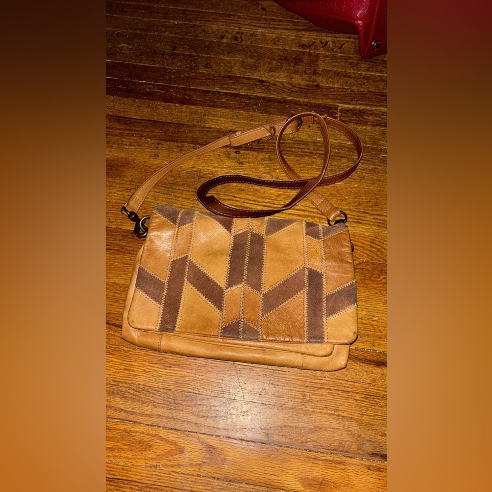 Lucky Brand Tan Leather Detail